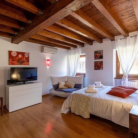 Casa Agli Archi Apartment Бардолино Екстериор снимка