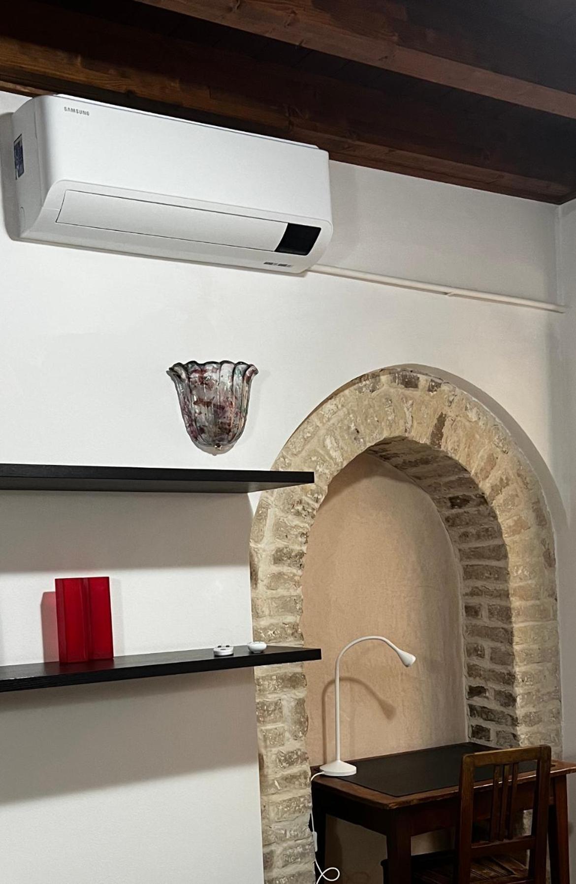 Casa Agli Archi Apartment Бардолино Екстериор снимка